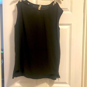 Lululemon black shirt